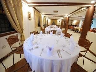 La Roca Veranda Suites & Restaurant Legazpi Luaran gambar