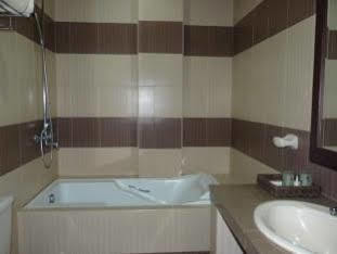 La Roca Veranda Suites & Restaurant Legazpi Luaran gambar